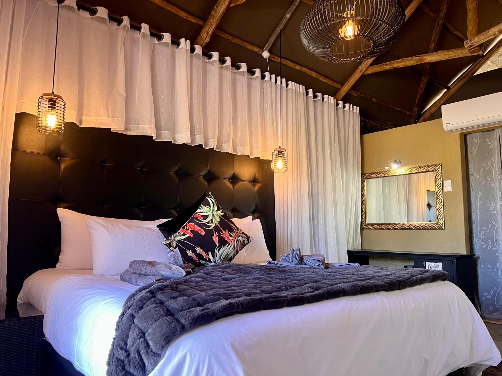Lapa Lange Game Lodge Mariental Esterno foto