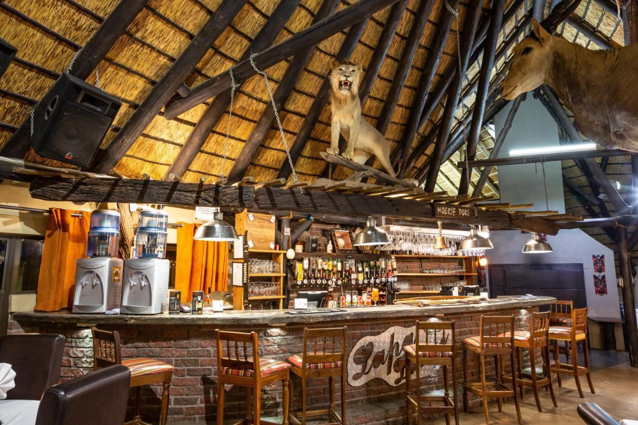 Lapa Lange Game Lodge Mariental Esterno foto
