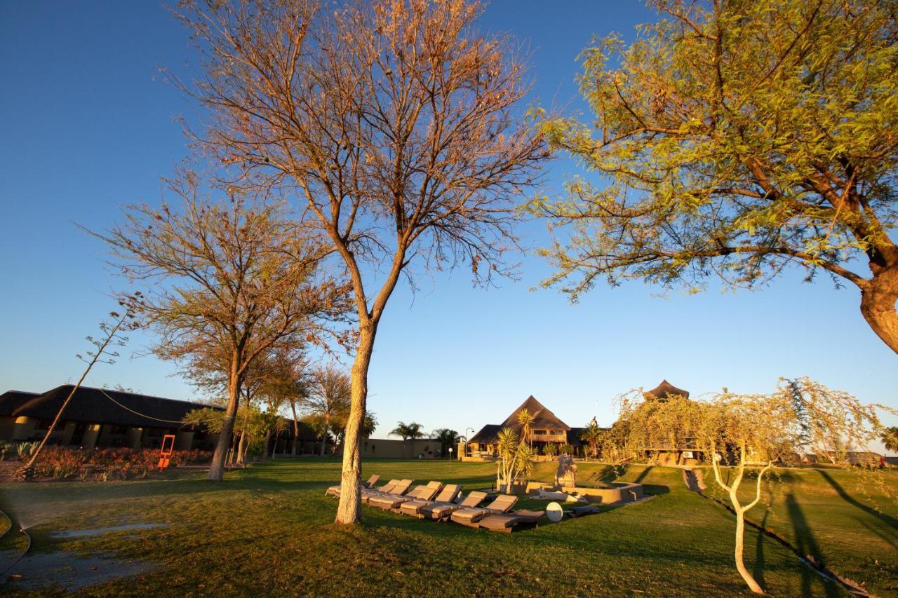 Lapa Lange Game Lodge Mariental Esterno foto